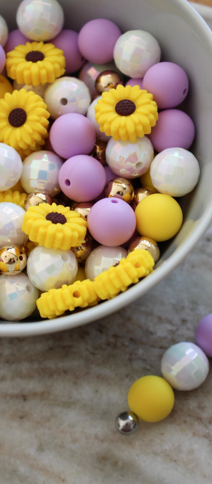 <h1>Silicone Beads & Craft Supplies for</h1><h1>Keychains, Lanyards, Pens and Handmade Gifts</h1>